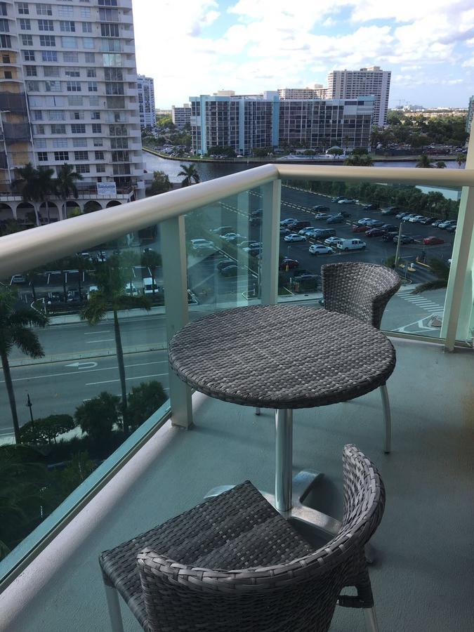 The Tides Apartment ハリウッド エクステリア 写真